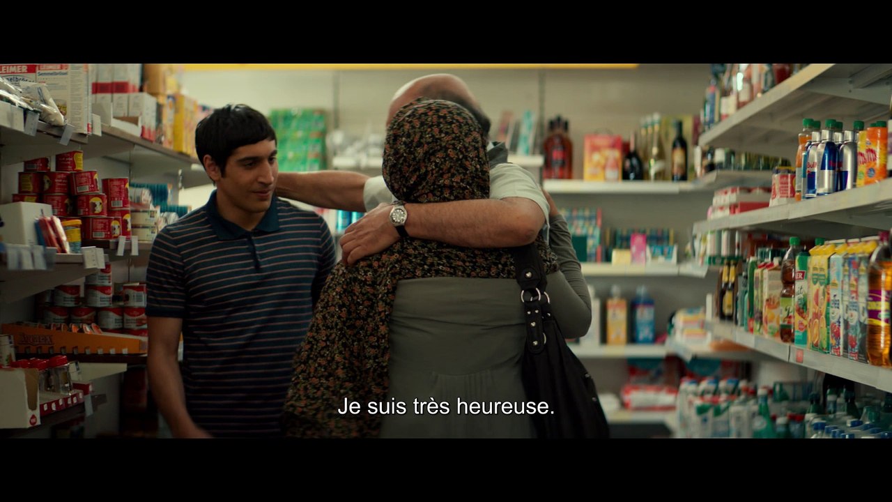 Noces Bande-annonce