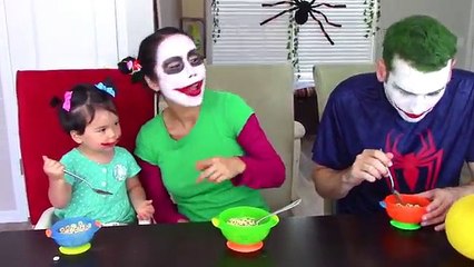 Cat baby drives a Car w/ Snow White, Frozen Elsa, Catwoman, Pink Spidergirl, Doctor McStuf