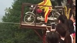 Whatsapp video   Amazing Bike Stunts   Amazing video