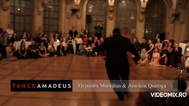 Când a pășit pe scenă au râs de el că este GRAS, dar în doar câteva secunde le-a închis gura.