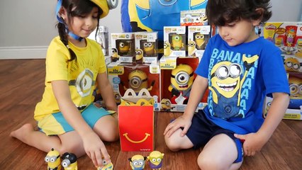 GIANT EGG SURPRISE MINION Super Mega Giant Surprise Egg Minions Movie WORLDS BIGGEST SURPRISE EGG