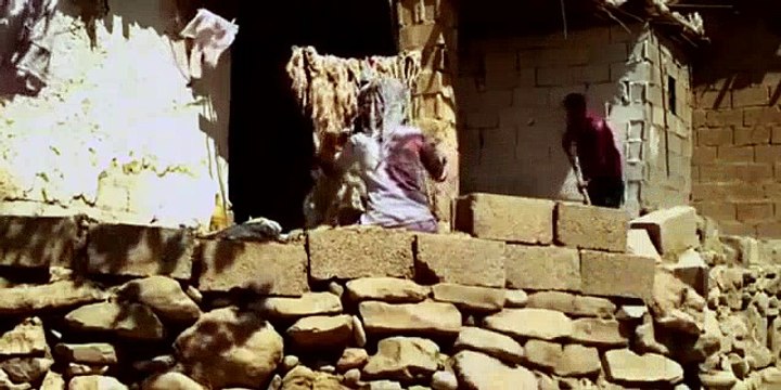 Uyanık İkili 2015 Yerli Türk Komedi Filmi Full İzle Tek Parça | { bolumizletv.com}