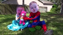 Baby Elsa vs Crying baby Maleficent w/ Baby spiderman, Rapunzel, Vampire, Vampire baby