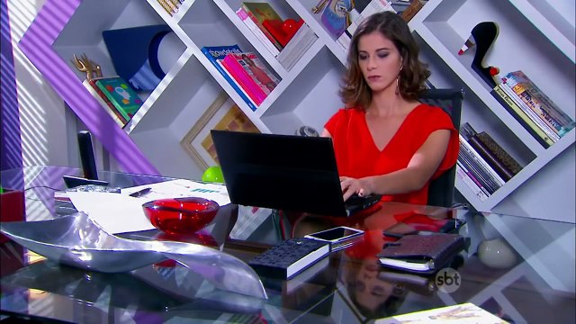 TOMAS AMEAÇA SAFIRA E QUER AUMENTO DE SALÁRIO