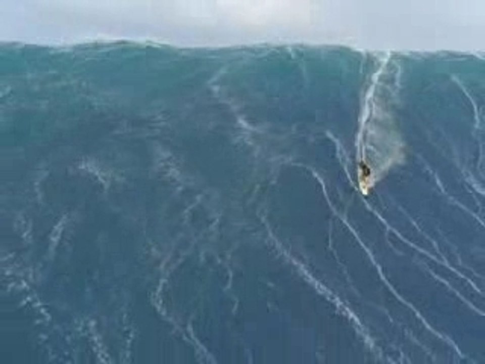 Impressionnant: surf extreme