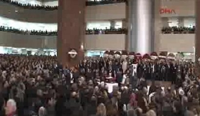 İzmir adliyesinde şehitler için tören düzenlendi