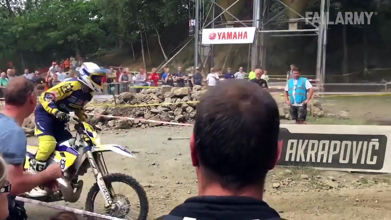 Fails of the Week 3 (October 2016) _ FailArmy-cz0vOhLLDMM