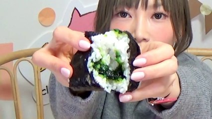 【MUKBANG】 30 Rice Balls From Haneda Airport! with Omelette & miso soup, 4Kg, 5793kcal [CC Available]-_Zc9nfaDkWQ