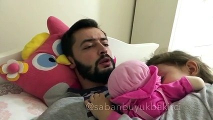 Kırmızı şapkalı kız yiğnilmemiş ormana gitmiş