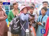 موبائل فونز فروخت کرنے کیلئے چینی خواتین کراچی کی سڑکوں پر