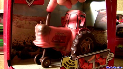 Disney Cars 2 Carry Case Diecasts NEW Disney Pixar Cars Tractor Tipping Tip & Toot Tractor Tracteur-Qm73YKMRr