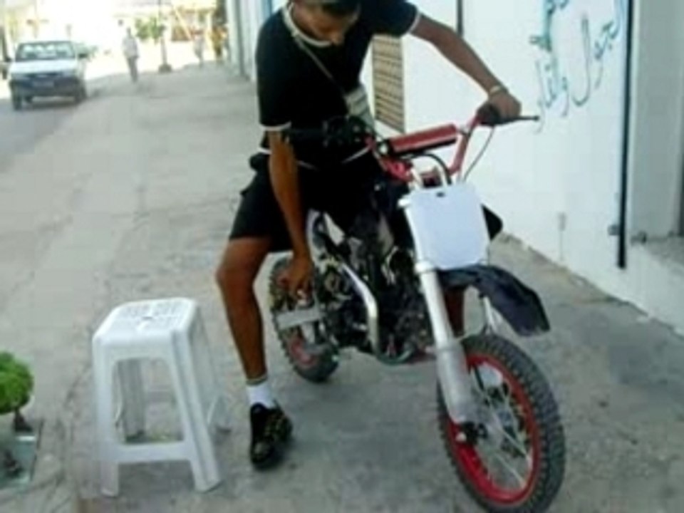 Saber dirt bike