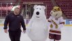 Un homme déguisé en ours polaire n'arrête pas de chuter pendant le tournage d'une pub !
