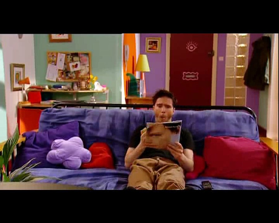 10 Anna demonstriert