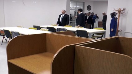 BÜYÜKŞEHİR BELEDİYESİ BELSİN KÜTÜPHANESİ YENİLENİYOR