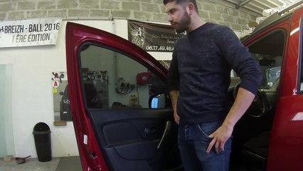Interdiction des vitres teintées : voici un procédé très simple pour vous débarrasser du film teinté sur les glaces !
