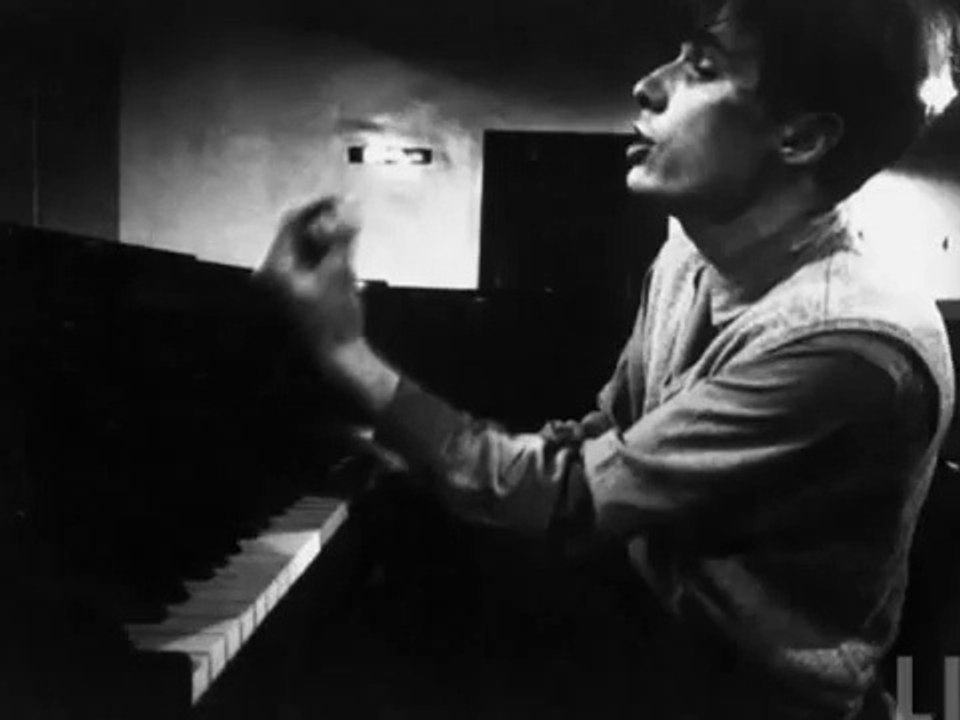 GLENN GOULD