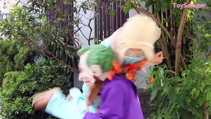 Frozen Elsa Loses Her Mouth! w_ Joker, Spiderman & Doctor Pink Spidergirl in Real Life-IhSufB6