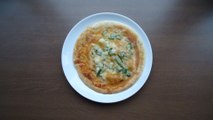 Hakata Akutsuko pizza Okura and squid noodles  Japanese food  博多明太子ピッツァオクラ・イカのせ