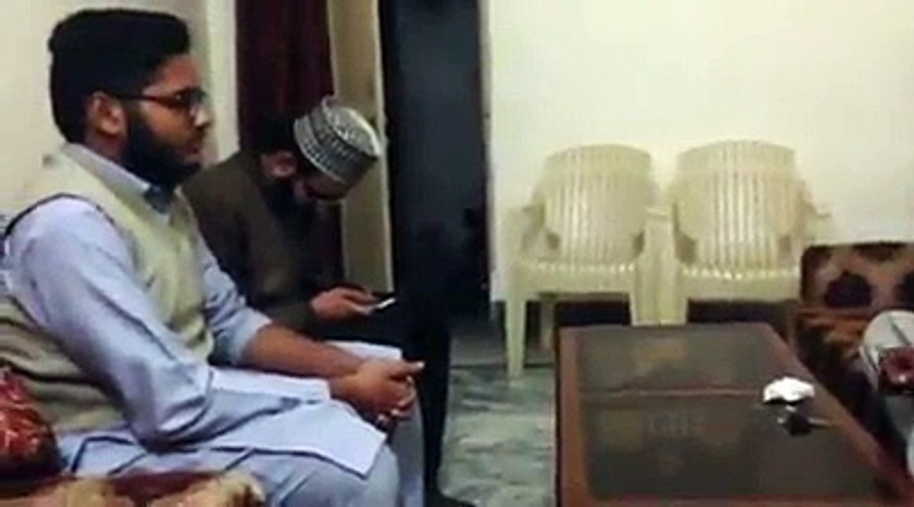 Qari Habib Ullah Chishti Qirat Class with his New Student