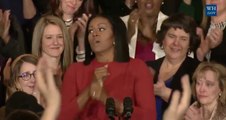 Michelle Obama au bord des larmes pour son dernier discours