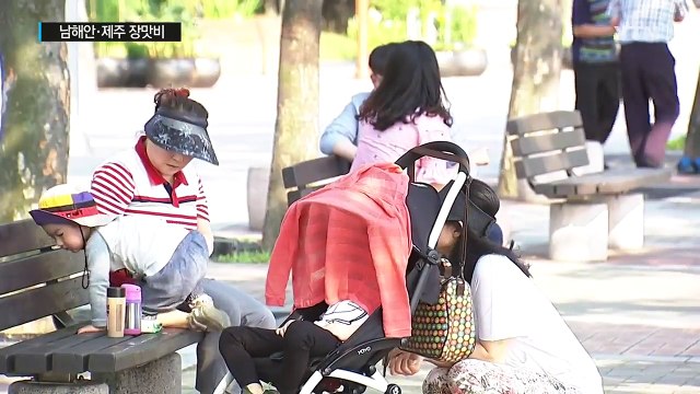 [날씨] 중부 무더위 속 소나기...남해안·제주 장맛비 / YTN (Yes! Top News)