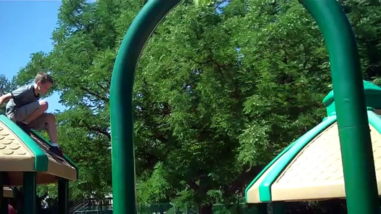 Best KID FAILS of December 2016 | Funny Fail Compilation