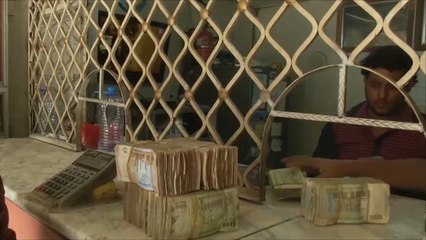 بن دغر: انتهاء أزمة السيولة النقدية باليمن