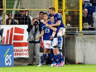 Football : le Racing ne lache toujours pas le...