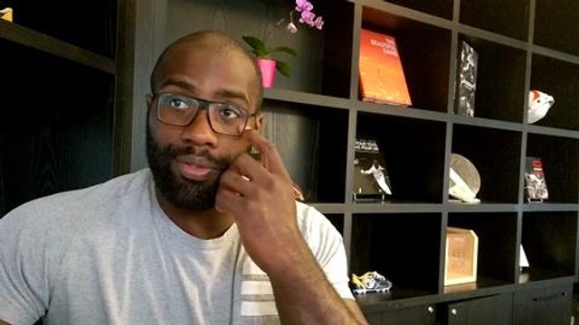 Teddy Riner porte-drapeau à...