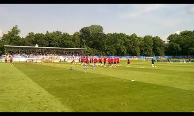 Angleterre : un premier entraînement sous le soleil et sans...
