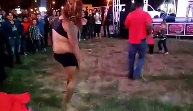 Fatty On Molly Dances For The Locals