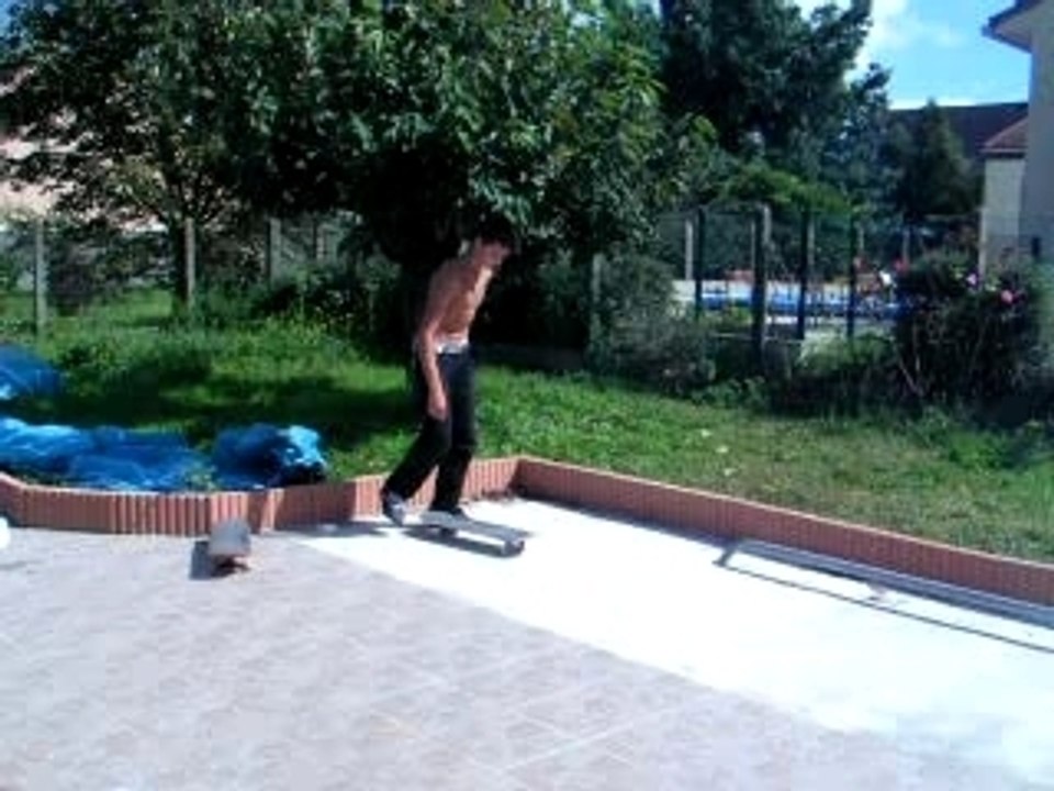 skate kick flip quarter