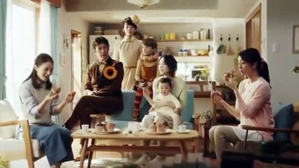 【 波瑠 草刈正雄 ニキータ君 CM 】 ドーナツって穴が開いてるもんだろ？！ ミスタードーナツ「Mr.&Miss Donut デビュー」篇