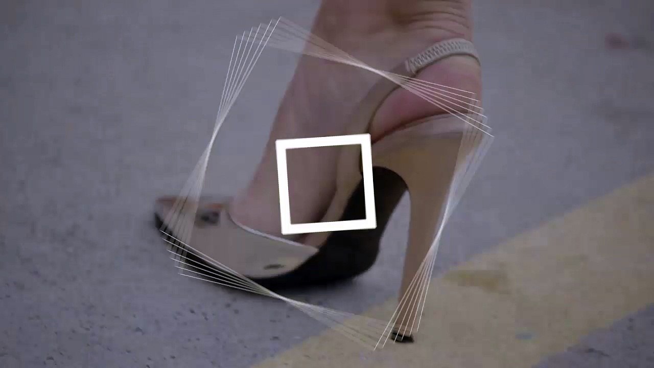 Summer beautiful girl with deep house music