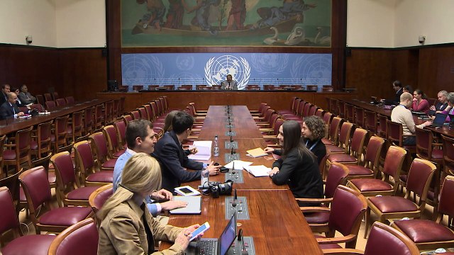 ACNUR critica bajas cifras de refugiados reubicados en Grecia