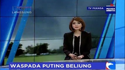 Video herunterladen: Akibat Angin Puting Beliung, Puluhan Rumah Warga Rusak