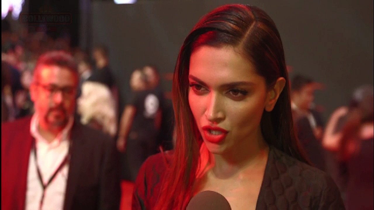 Deepika Padukone's Interview at  'xXx: Return of Xander Cage' Premiere | Bollywood Asia