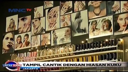 Tampil Cantik dengan Hiasan Kuku
