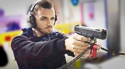 SQUEEZIE-J'AI TIRÉ AVEC UNE ARME À FEU