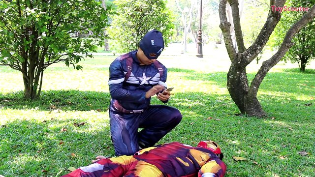 Joker Kidnaps Baby from Pink Spidergirl w_ S