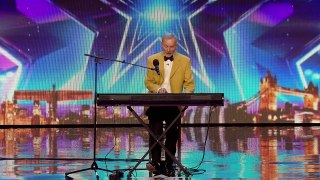 David Forest’s never ending song leaves Simon buzzing _ Auditions Week 6 _ Britain’s Got Talent 2016-exWT3M-Aujw