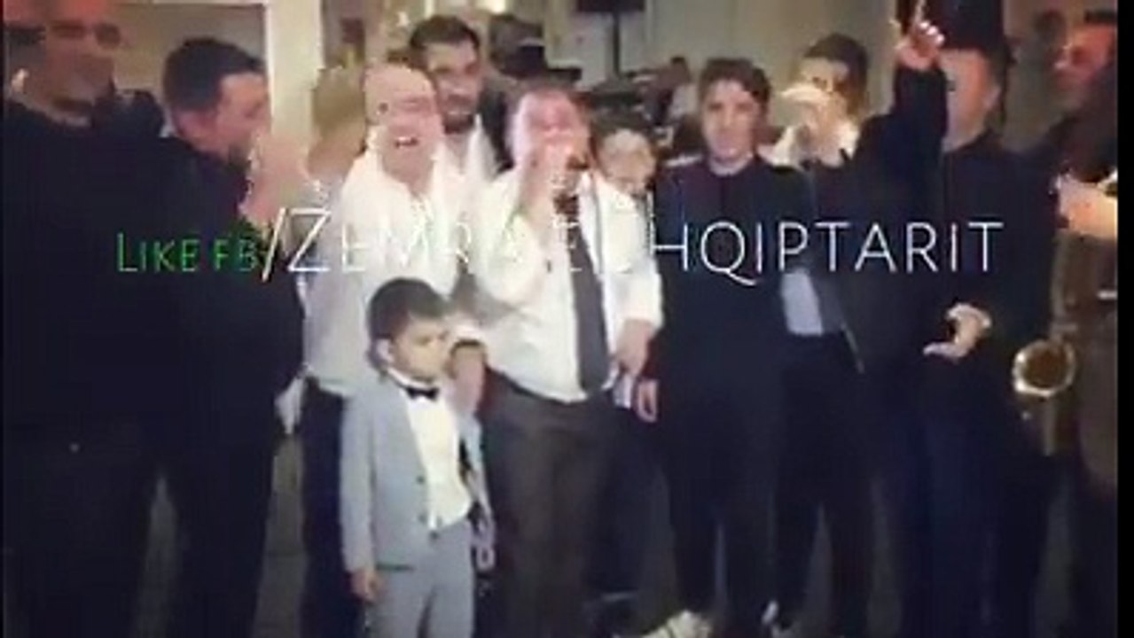 Shperndaje nëse të pëlqeu kënga..!! sd