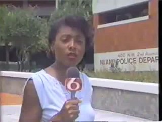 A female reporter turns ghetto in 3 sec lol