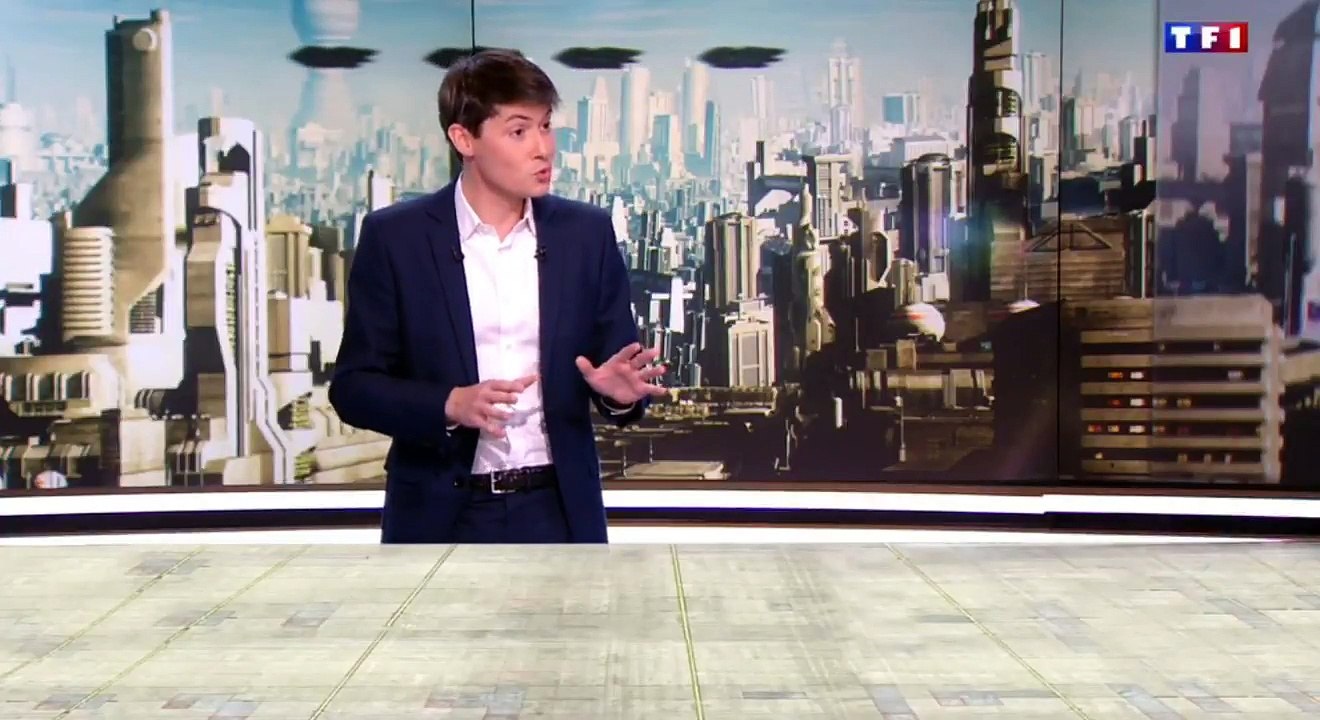 Quand les membres du journal télévisé de TF1 testent une voiture volante