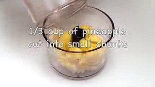 How to Make a Banana Pineapple Almond and Chia Smoothie (HD)