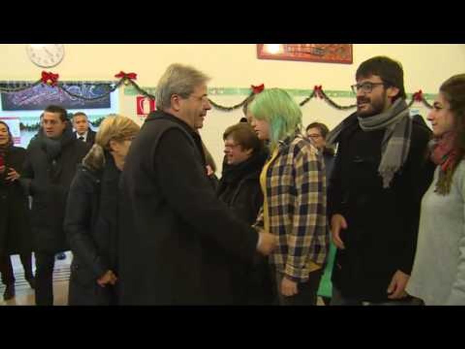 Roma - Gentiloni in visita alla Comunità di Sant'Egidio (07.01.17)