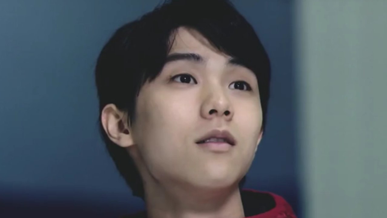 【 羽生結弦 CM 】華麗なスケーティング披露！！ロッテ　ガーナ「２人の羽生結弦」篇　１５秒