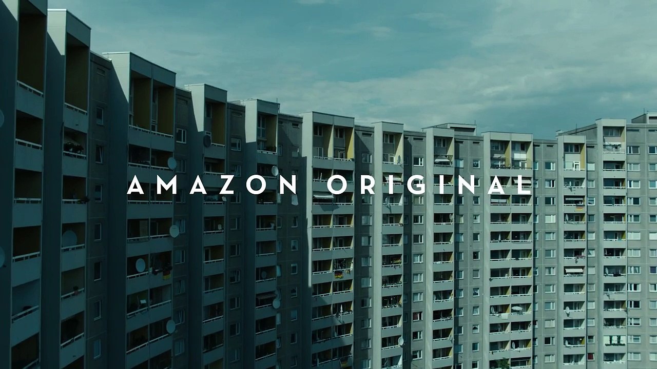 You Are Wanted _ offizieller Trailer (2017) Matthias Schweighöfer Amazon Prime-LYj0ZMsfY0c