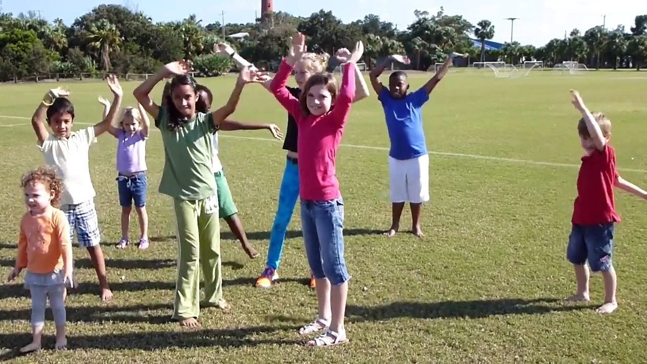 Canción para niños ¡Para! Children's song in Spanish (Patty Shukla)-c8ShZCVDUdo